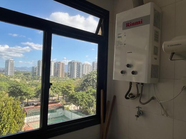 Lindo Apto No Barrabela, Todo Equipado, Com Arcondicionados Split Novos No Quarto E Na Sala, Limpissimo, Cheiroso, Novinho, Condominio Em Frente A Praia, Com Piscina Aquecida, Sauna, Quadra, Academia, Lavanderia, Salao De Beleza, Restaurantes, Mercad Río de Janeiro Exterior foto