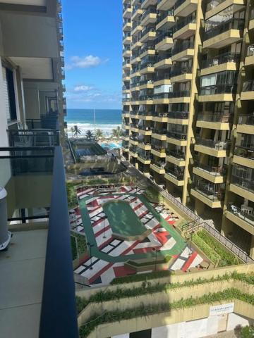 Lindo Apto No Barrabela, Todo Equipado, Com Arcondicionados Split Novos No Quarto E Na Sala, Limpissimo, Cheiroso, Novinho, Condominio Em Frente A Praia, Com Piscina Aquecida, Sauna, Quadra, Academia, Lavanderia, Salao De Beleza, Restaurantes, Mercad Río de Janeiro Exterior foto